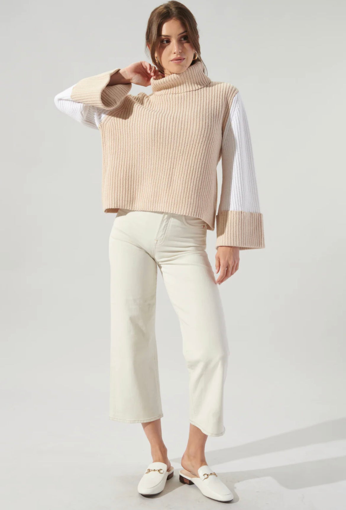 Biki Color-block Sweater